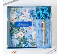 Подарочный набор «Любимому воспитателю»:ежедневник А5, 80 листов, ручка шариковая металл 0,8 мм, мыльные лепестки