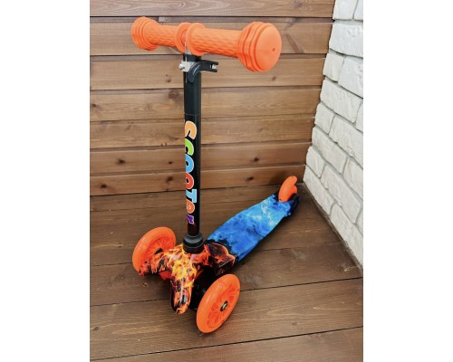 Детский самокат Scooter Mini (1,5-4 года) со светящимися колесами (оранжевый/огонь-вода), арт. 038z