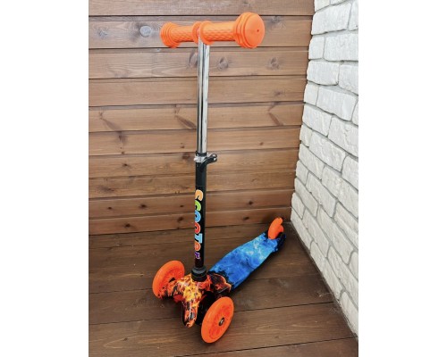 Детский самокат Scooter Mini (1,5-4 года) со светящимися колесами (оранжевый/огонь-вода), арт. 038z