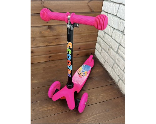Детский самокат Scooter Mini (1,5-4 года) со светящимися колесами (розовый/принцессы), арт. 038z