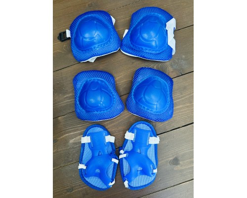 Роликовые коньки с раздвижным механизмом со шлемом и защитой на руки и ноги (размер 31-34 или 35-38), арт. 203-S (синий)