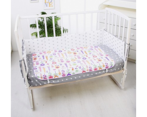 Клеенка подкладная с водоотталкивающим покрытием (0,7 х 1 м) с резинками-держателями, окантована по краям, цвет микс, арт. 876561