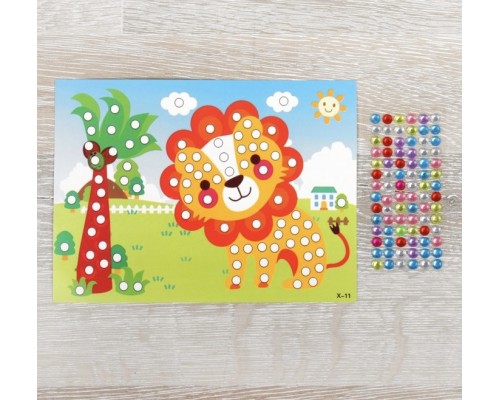 Аппликация круглыми стразами «Лев»