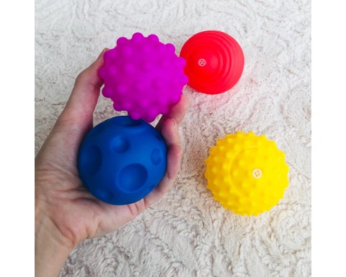 Набор развивающих тактильных мячиков "Ёлка с игрушками", 4 штуки, Крошка Я, арт. 4916696