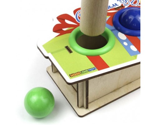 Стучалка «Подарок», 3 отверстия, Woodlandtoys, арт. 148120